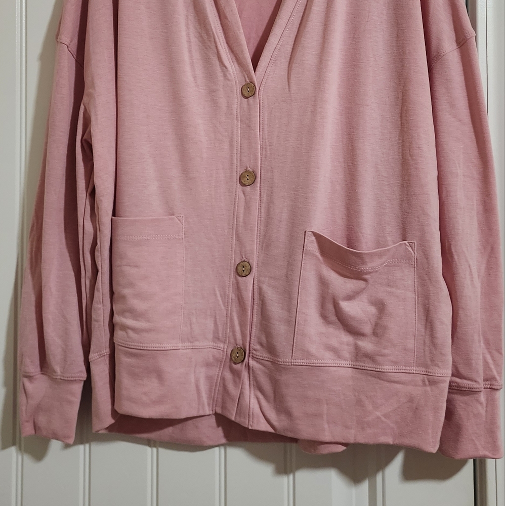 Cardigan - Picture 2 of 5